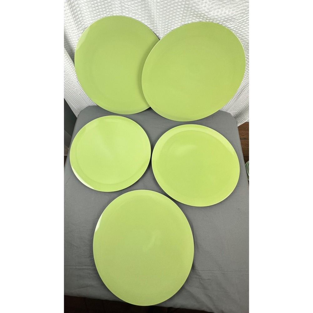 Tupperware 4572A-1 Green Melamine 14" Serving Platter